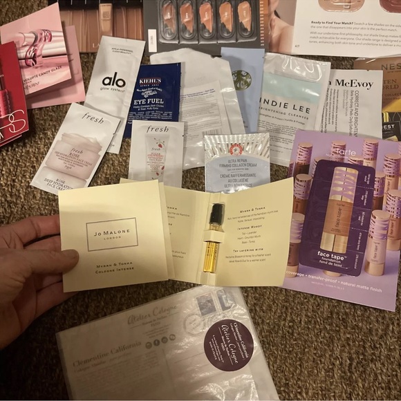 Bundle of samples and more - Picture 4 of 14